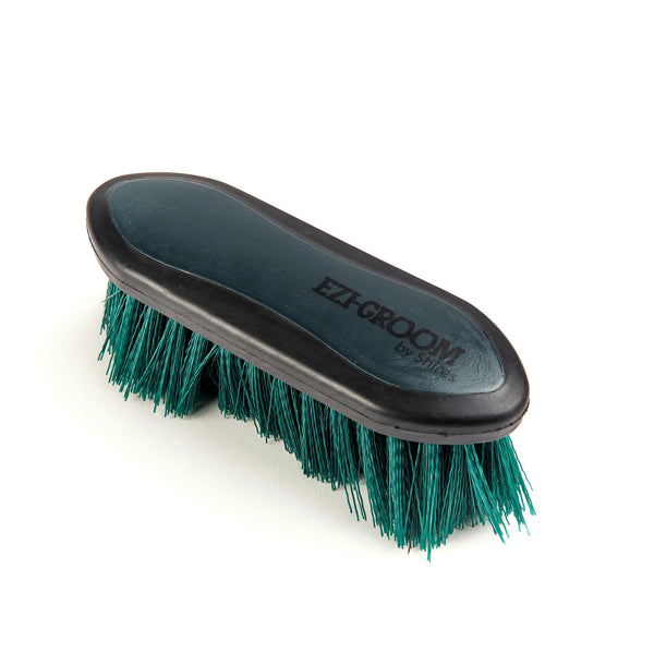 Shires Ezi-Groom Grip Bucket Brush – GS Equestrian Shires Ezi-Groom Grip Bucket Brush – GS Equestrian