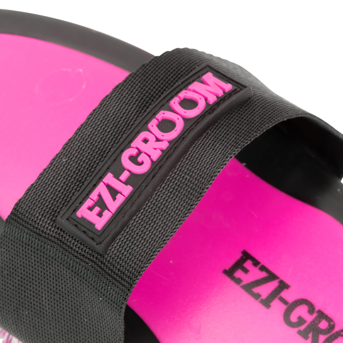 Shires EZI-GROOM Grip Body Brush Small